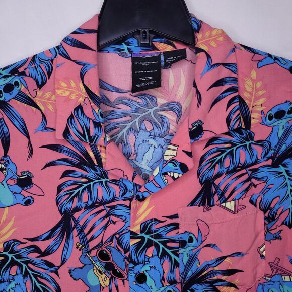 Disney Stitch Hawaiian Shirt Mens Medium Pink Floral Tropical - Picture 2 of 10